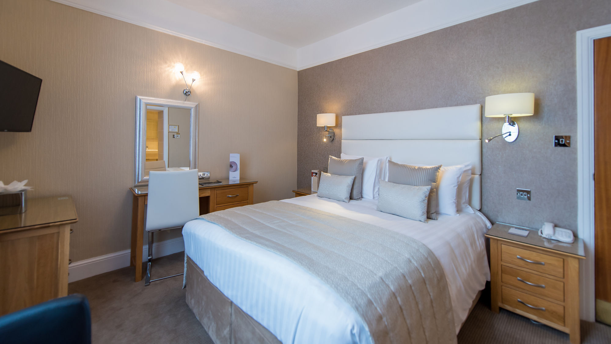 The Park Hotel Barnstaple Exterior photo